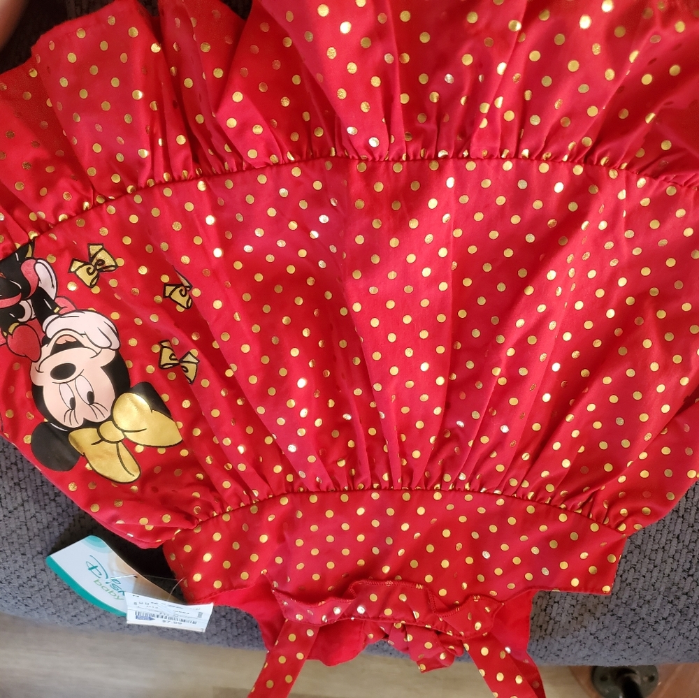 dresses - Picture 2 of 3